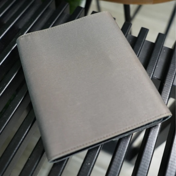 Auth Prada Gray Compact Wallet - Picture 4 of 5